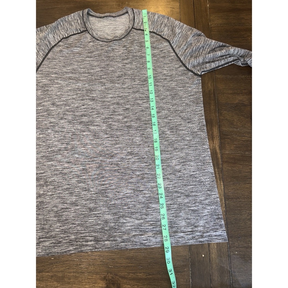 Lululemon Metal Vent Tech Shirt Top Long Sleeve Men's L Gray Yoga Running LS - Picture 5 of 7